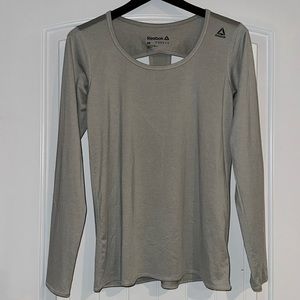 Reebok Long Sleeve Workout Tshirt, Size M